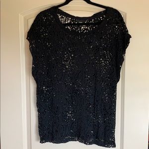 Black short sleeve T-shirt